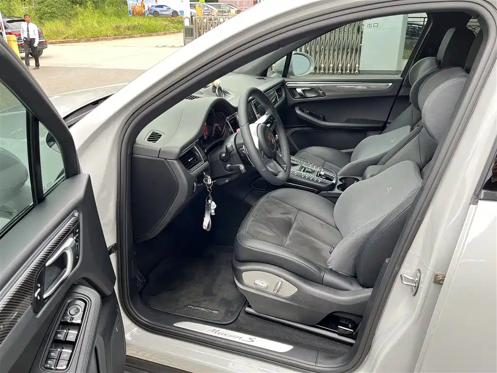 Porsche Macan 2017 Macan S 3.0T фото 13