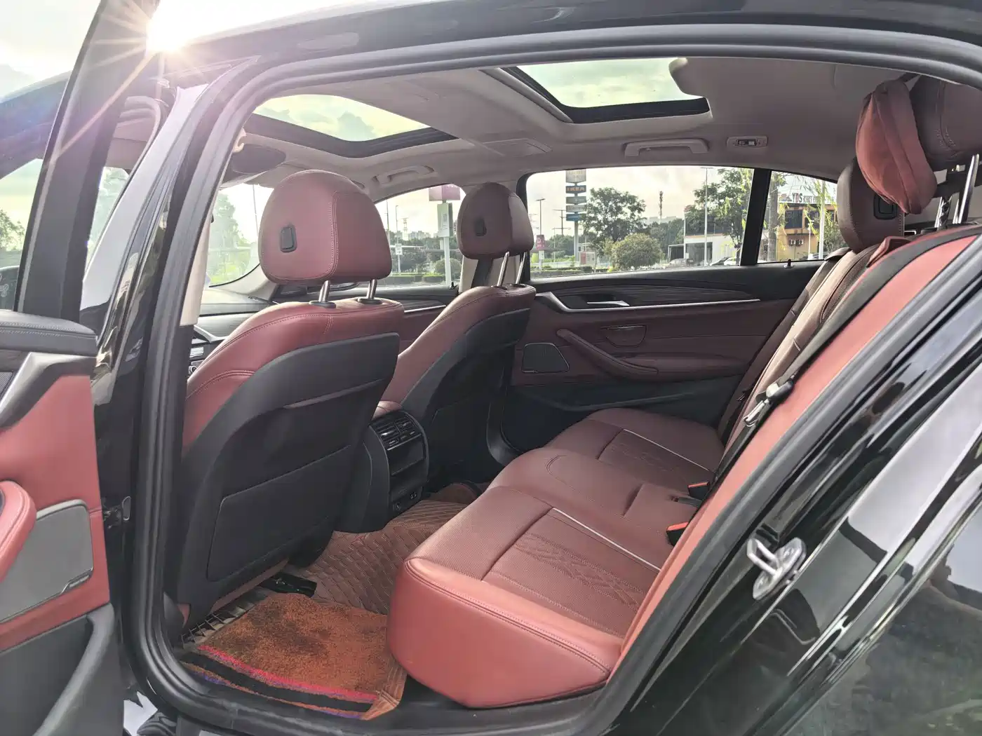 Фото 8 - BMW 5 Series