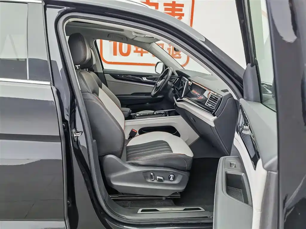 Volkswagen Teramont 2023 Teramont X 380TSI 4WD Exclusive Luxury фото 23
