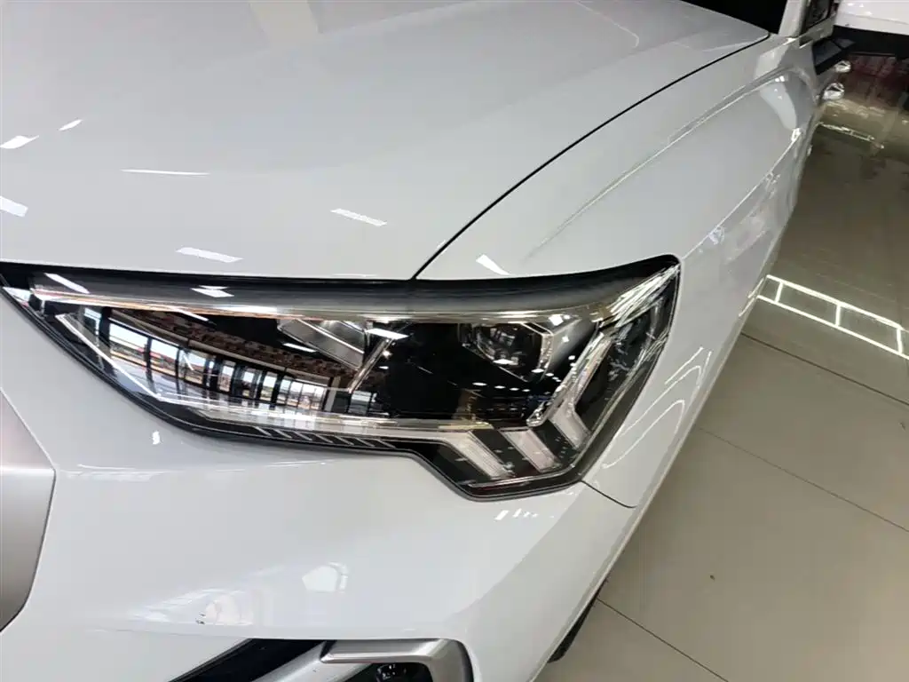 Audi Q3 2024 35 TFSI Fashion Sport фото 24