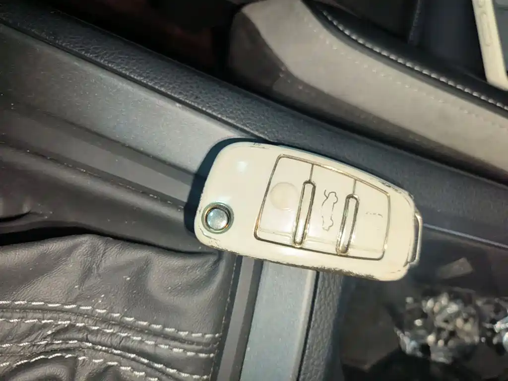 Audi Q3 2024 35 TFSI Fashion Sport фото 9
