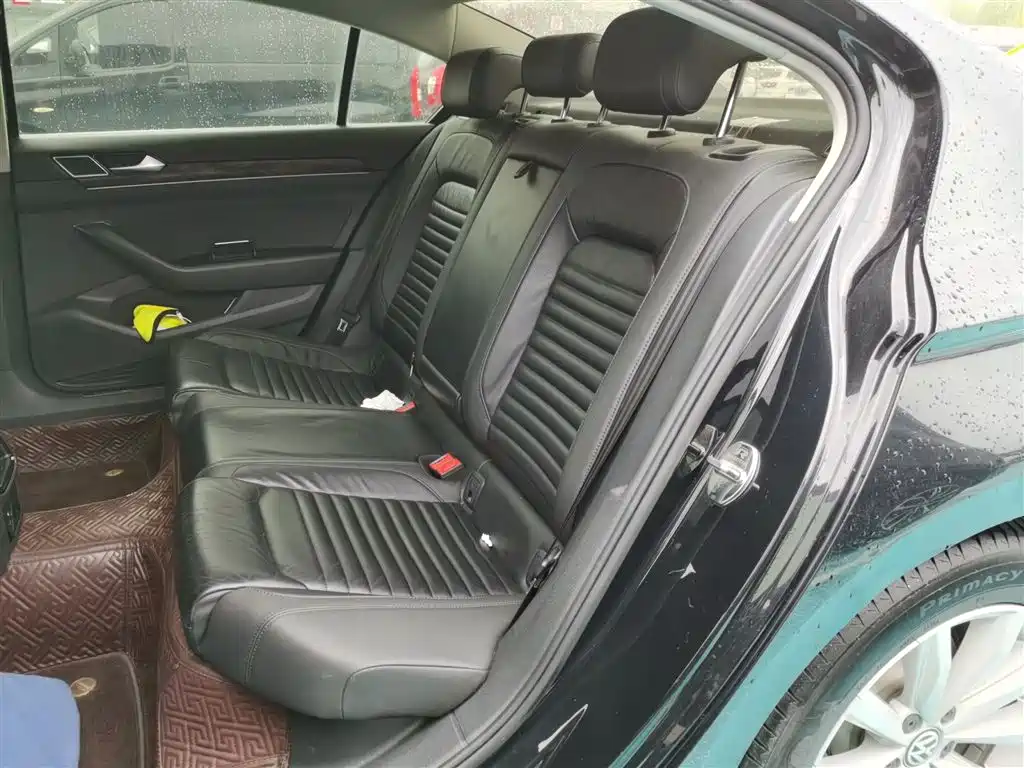 Volkswagen Magotan 2018 330TSI DSG Leading фото 17
