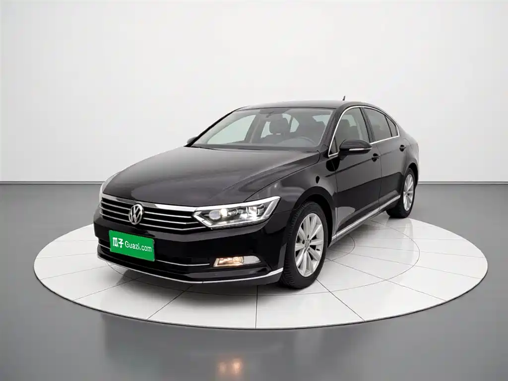 Volkswagen Magotan 2018 330TSI DSG Leading фото 2