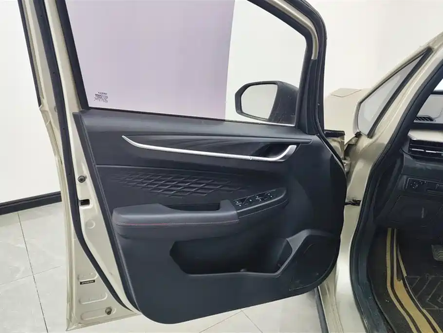 Geely Vision X3 2021 2021 PRO 1.5L CVT Premium