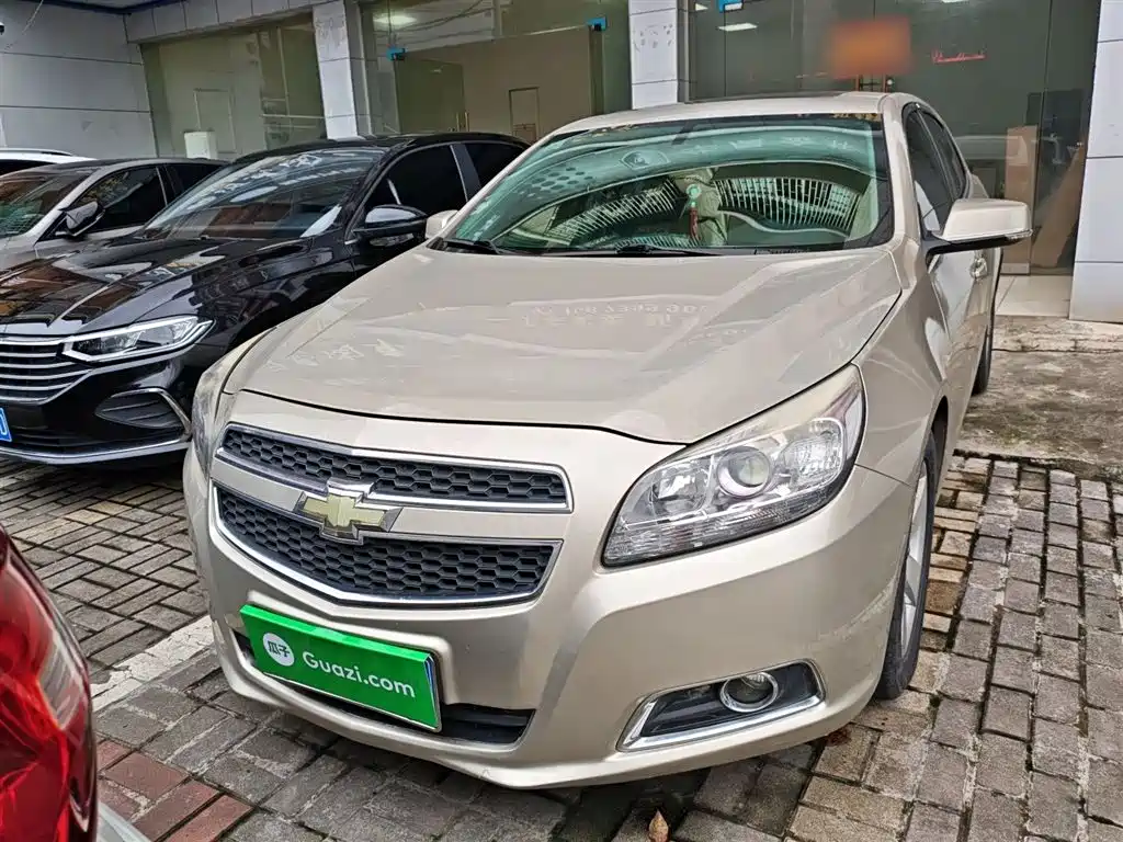 Chevrolet Malibu 2014 2.0L Automatic Comfort фото 3