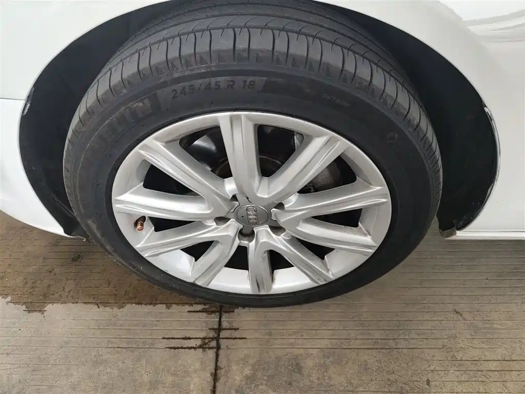 Audi A6L 2014 TFSI Standard фото 23
