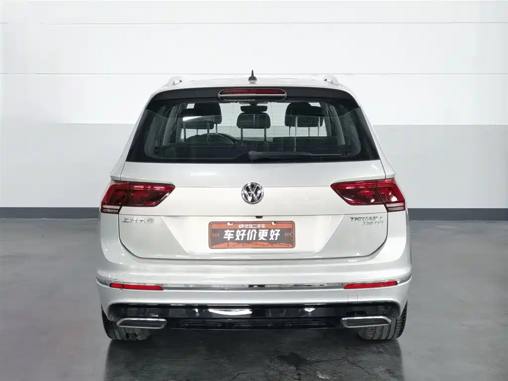 Volkswagen Tiguan L 2020 330TSI Auto 2WD R-Line Flagship China VI фото 4