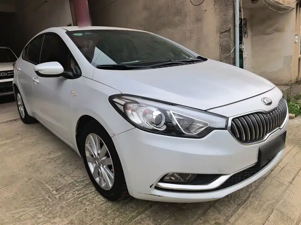Kia K3 2015 1.6L Automatic GL фото 4