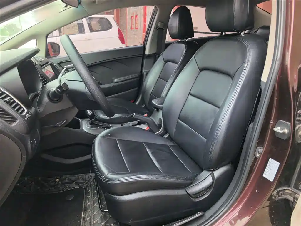 Kia K3 2015 1.6L Automatic GL фото 15