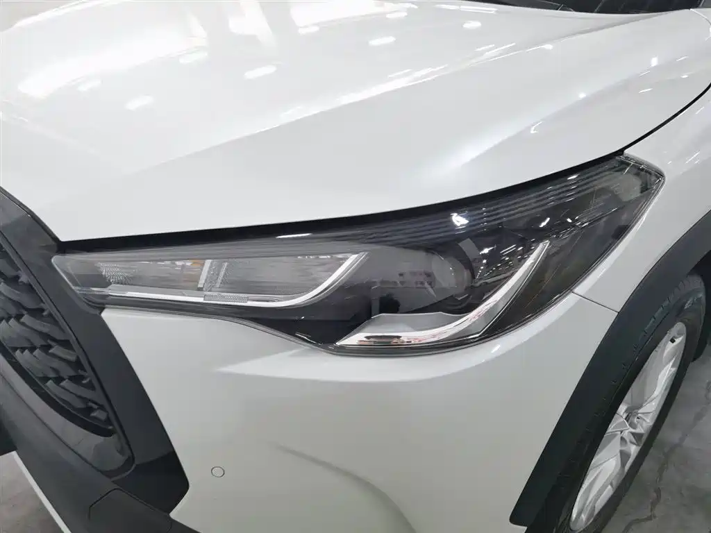 Toyota Corolla Cross 2023 2.0L Pioneer Edition фото 7
