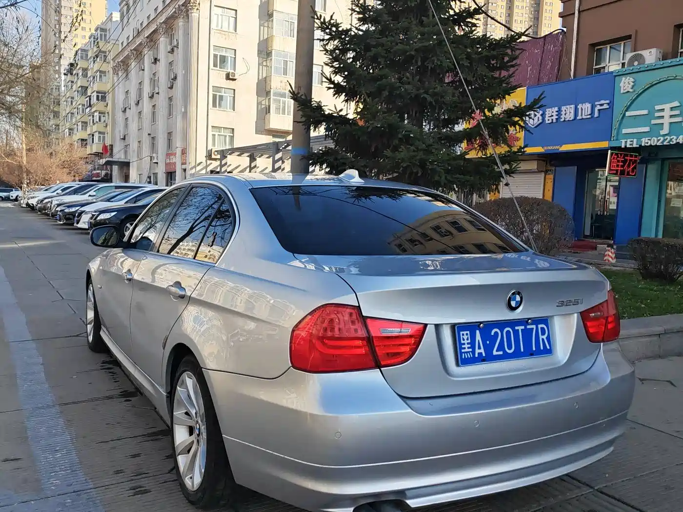 BMW 3 Series (Import) 2010 325i Luxury фото 5