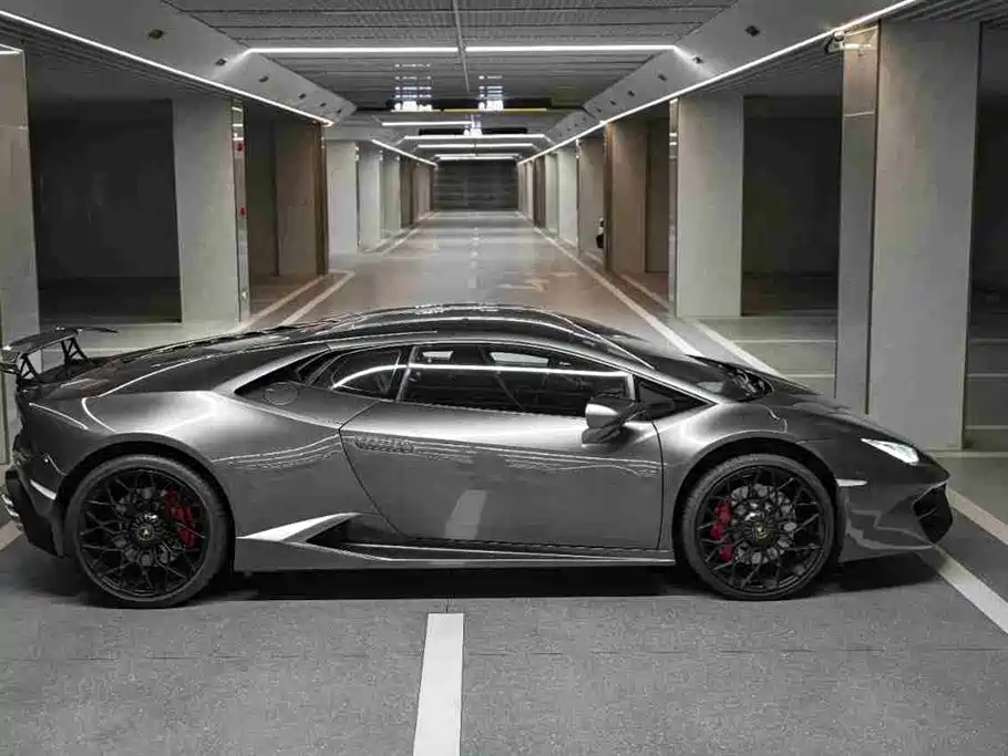Lamborghini Huracán 2016 Huracán RWD Coupe фото 4