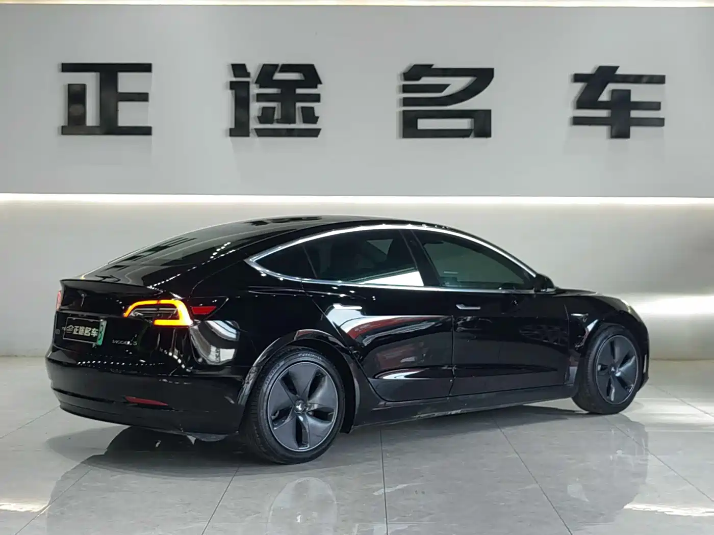 Tesla Model 3 2020 2019 Standard Range Rear-Wheel Drive Upgrade
