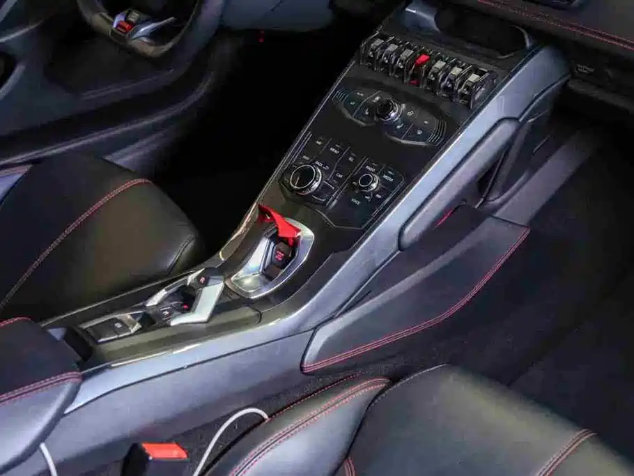 Lamborghini Huracán 2016 Huracán RWD Coupe фото 9