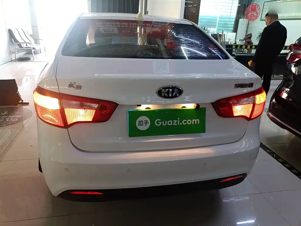 Kia K2 2012 Sedan 1.4L AT GLS Commemorative Edition фото 6