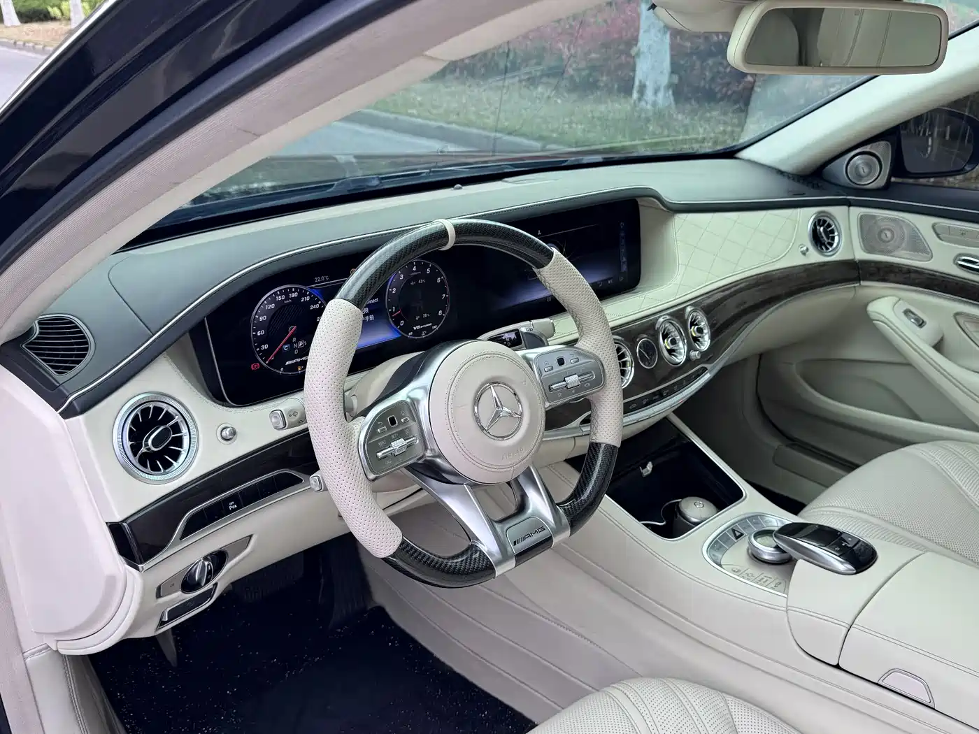 Mercedes-Benz S-Class 2016 S 320 L Luxury фото 13