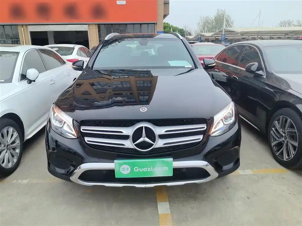 Mercedes-Benz GLC 2017 GLC 200 4MATIC фото 3