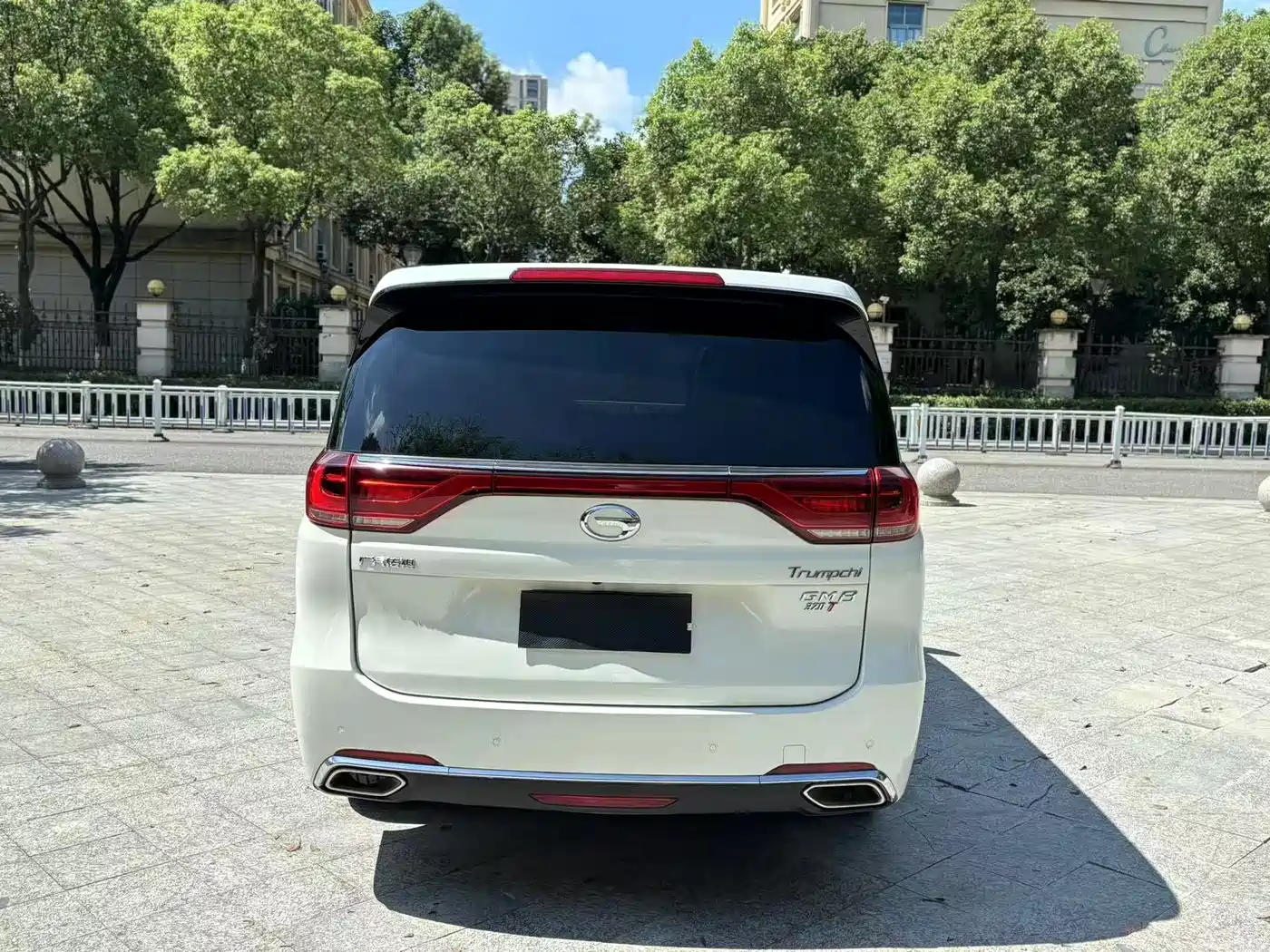 GAC Trumpchi Trumpchi M8 2018 320T Flagship Edition фото 15