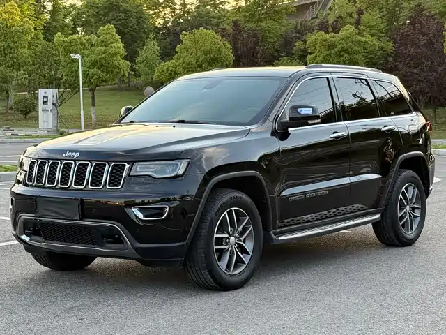 jeep grand-cherokee-(imported)