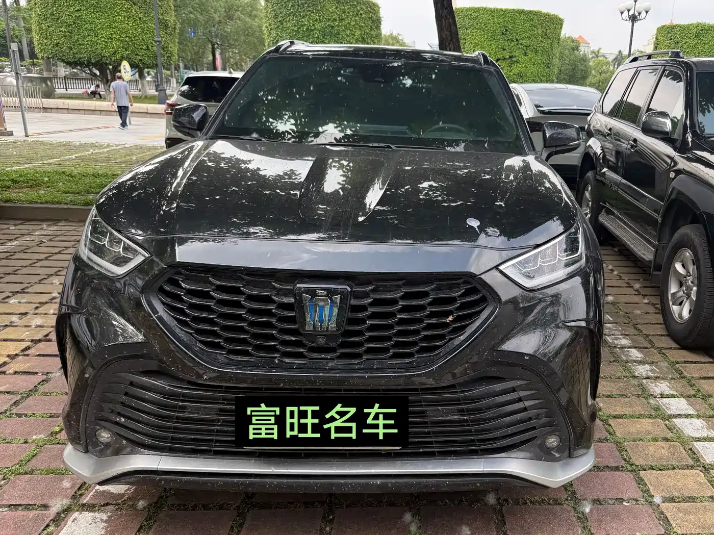 Toyota Crown Kluger 2022 2.5L HEV 4WD Premium Edition фото 2
