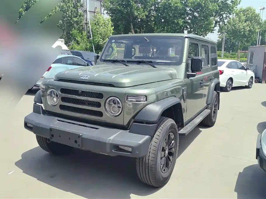 212 T01 2024 2.0T Explorer