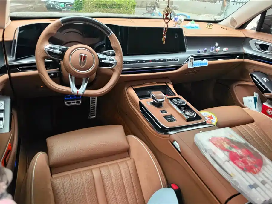 Hongqi H9 2024 2.0T Qi Chang Private Fashion Edition фото 12