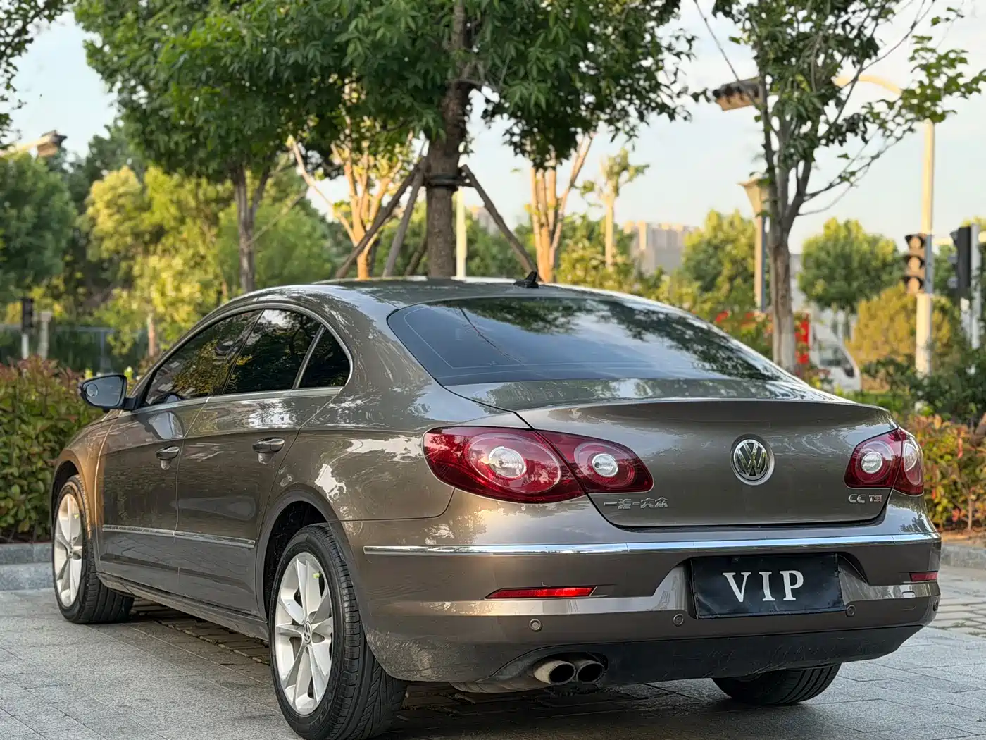 Volkswagen FAW-Volkswagen CC 2012 1.8TSI Elite фото 4