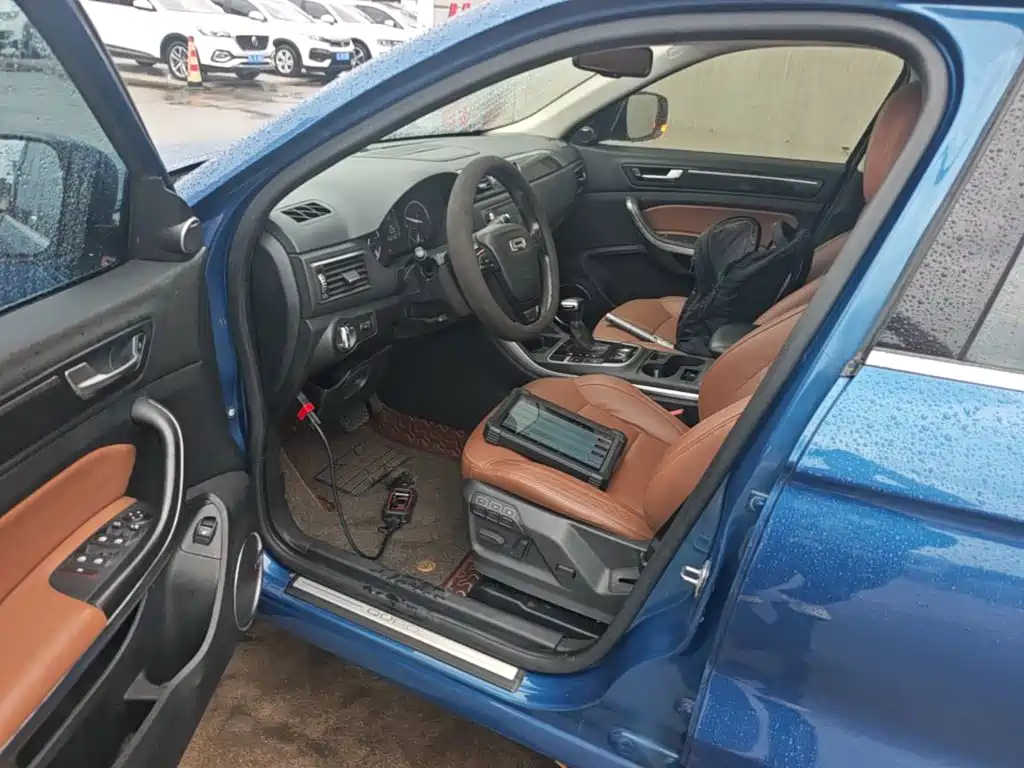 Qoros 5 2016 2016 1.6T Auto Luxury