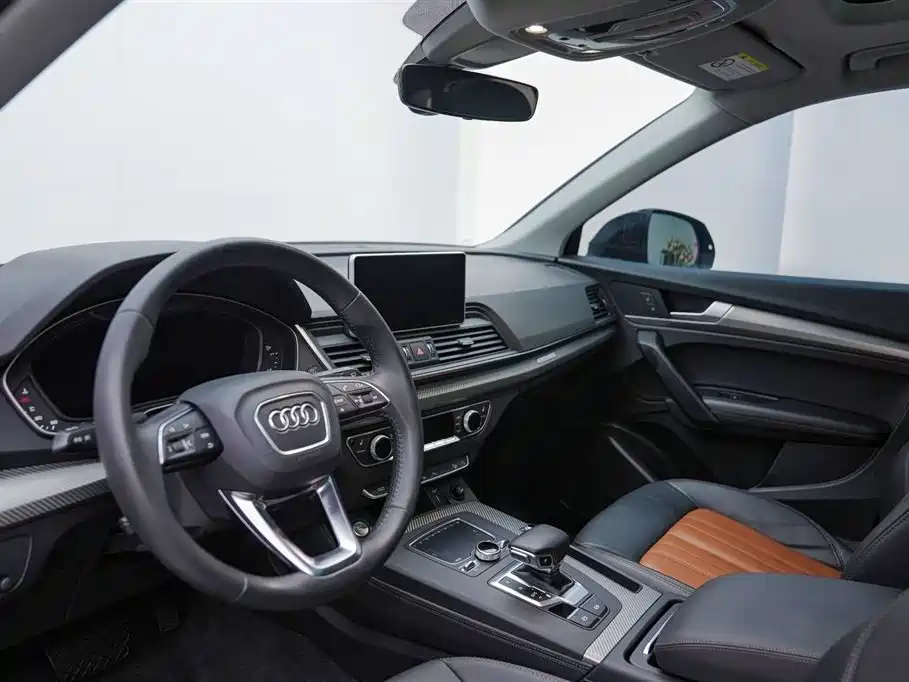 Audi Q5L 2020 45 TFSI Exclusive Fashion фото 6