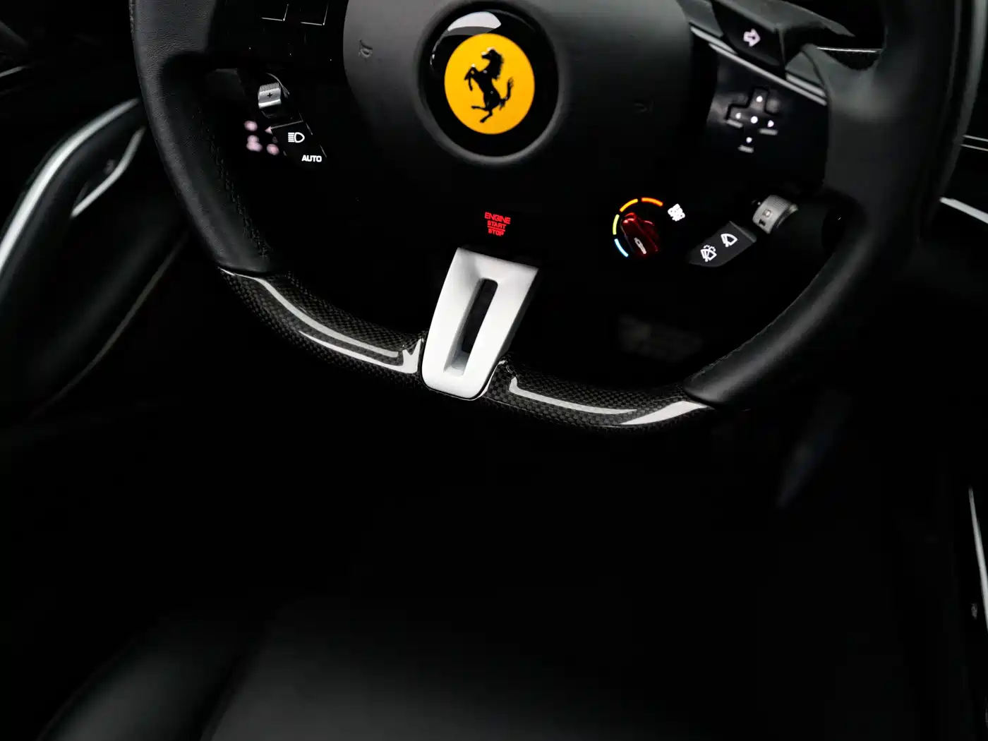 Ferrari Purosangue 2025 2023 6.5L V12