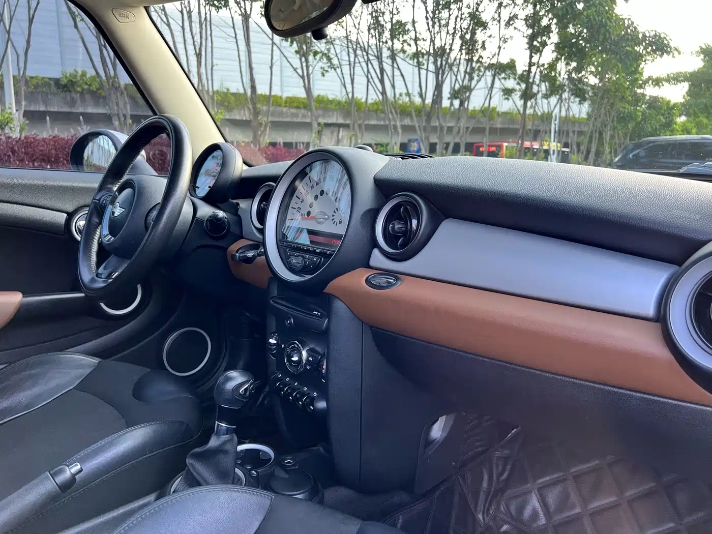 MINI MINI 2011 2011 1.6L COOPER Excitement