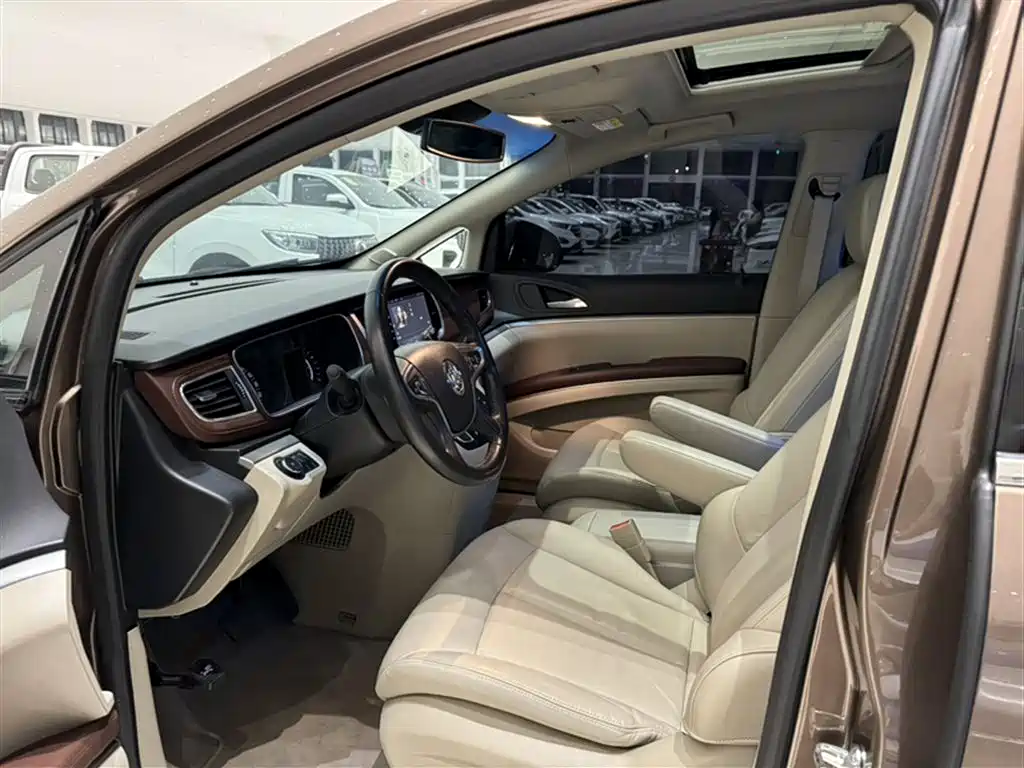 Buick GL8 2018 28T Luxury Model China VI фото 12