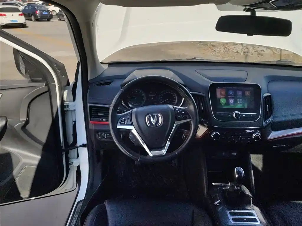 Changan CS55 2017 2017 1.5T Manual Xuanse Edition