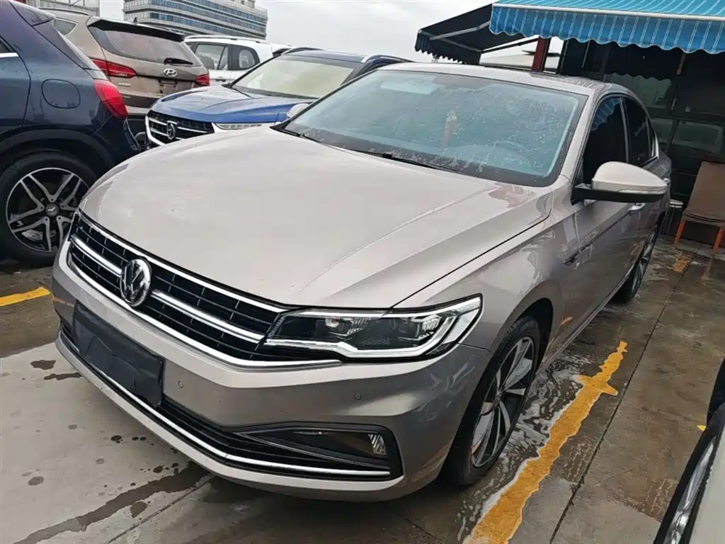 Volkswagen Bora 2020 280TSI DSG Luxury фото 2
