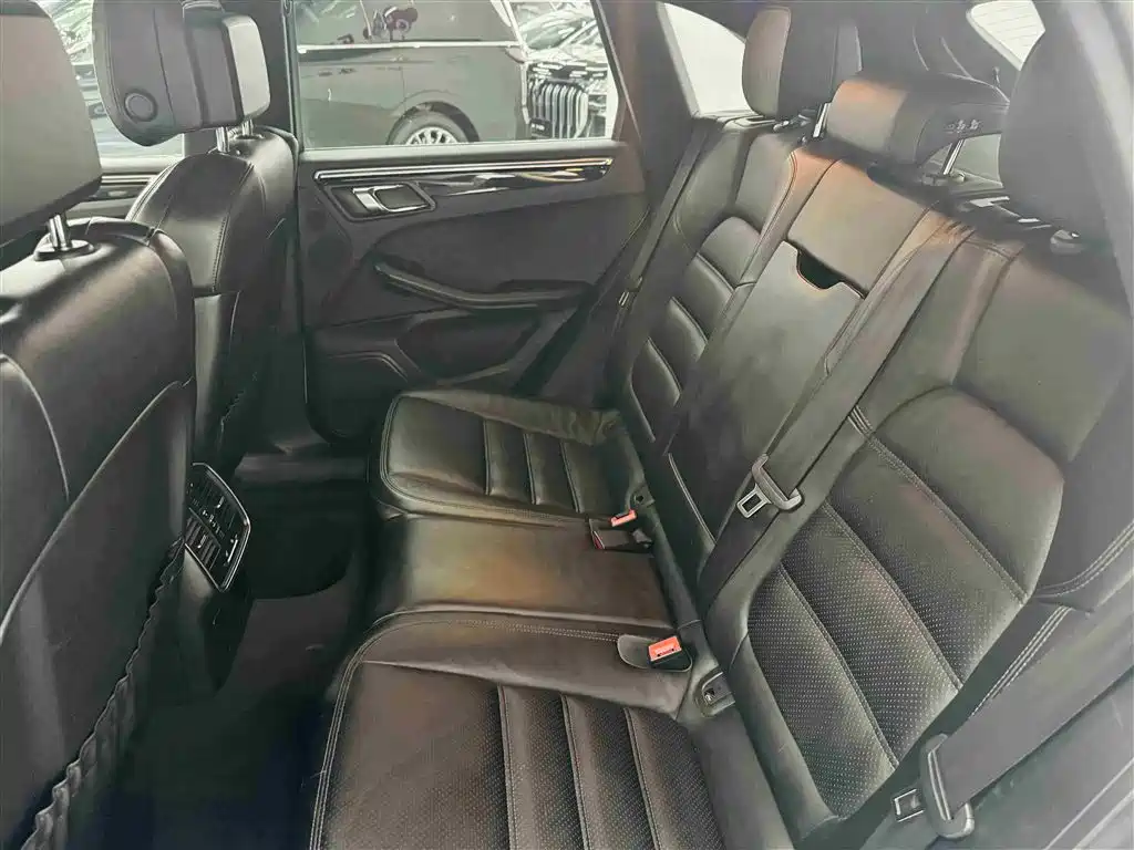 Porsche Macan 2014 Macan S 3.0T фото 20