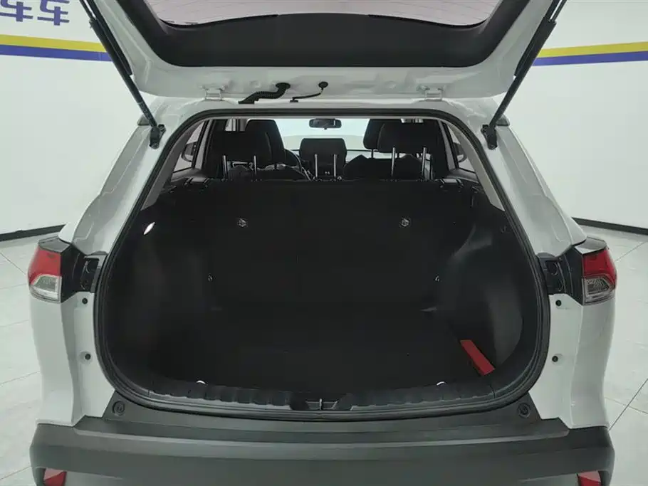 Toyota Corolla Cross 2022 2.0L Elite Edition фото 4