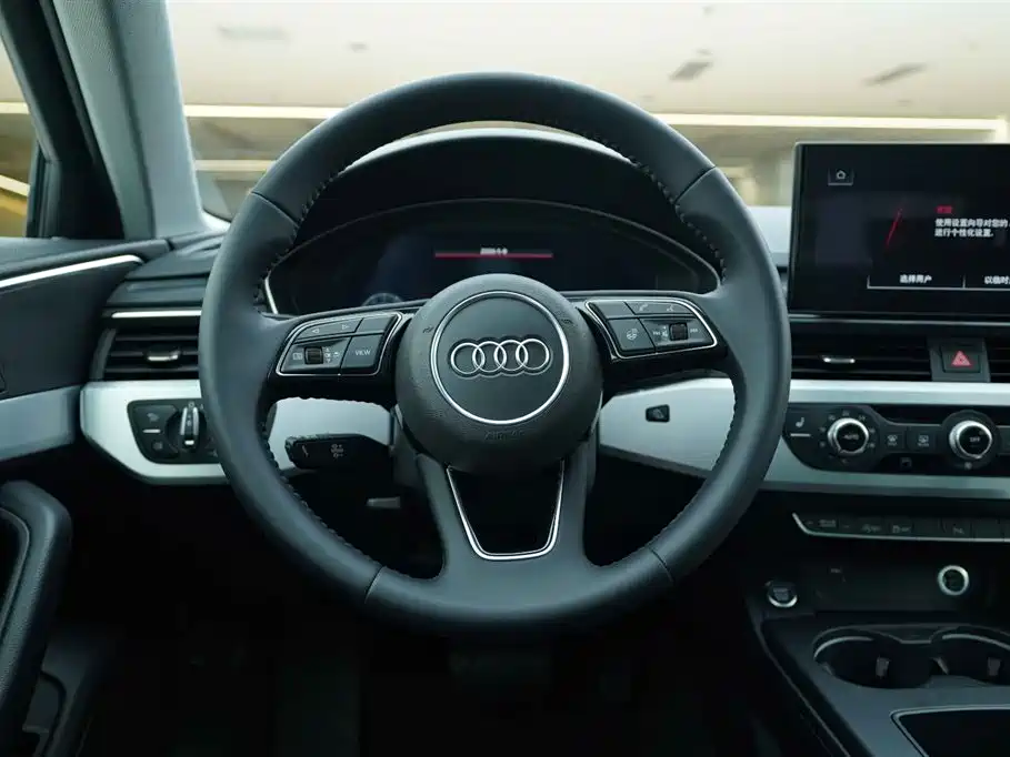 Audi A4L 2020 40 TFSI Fashion Dynamic Edition фото 17