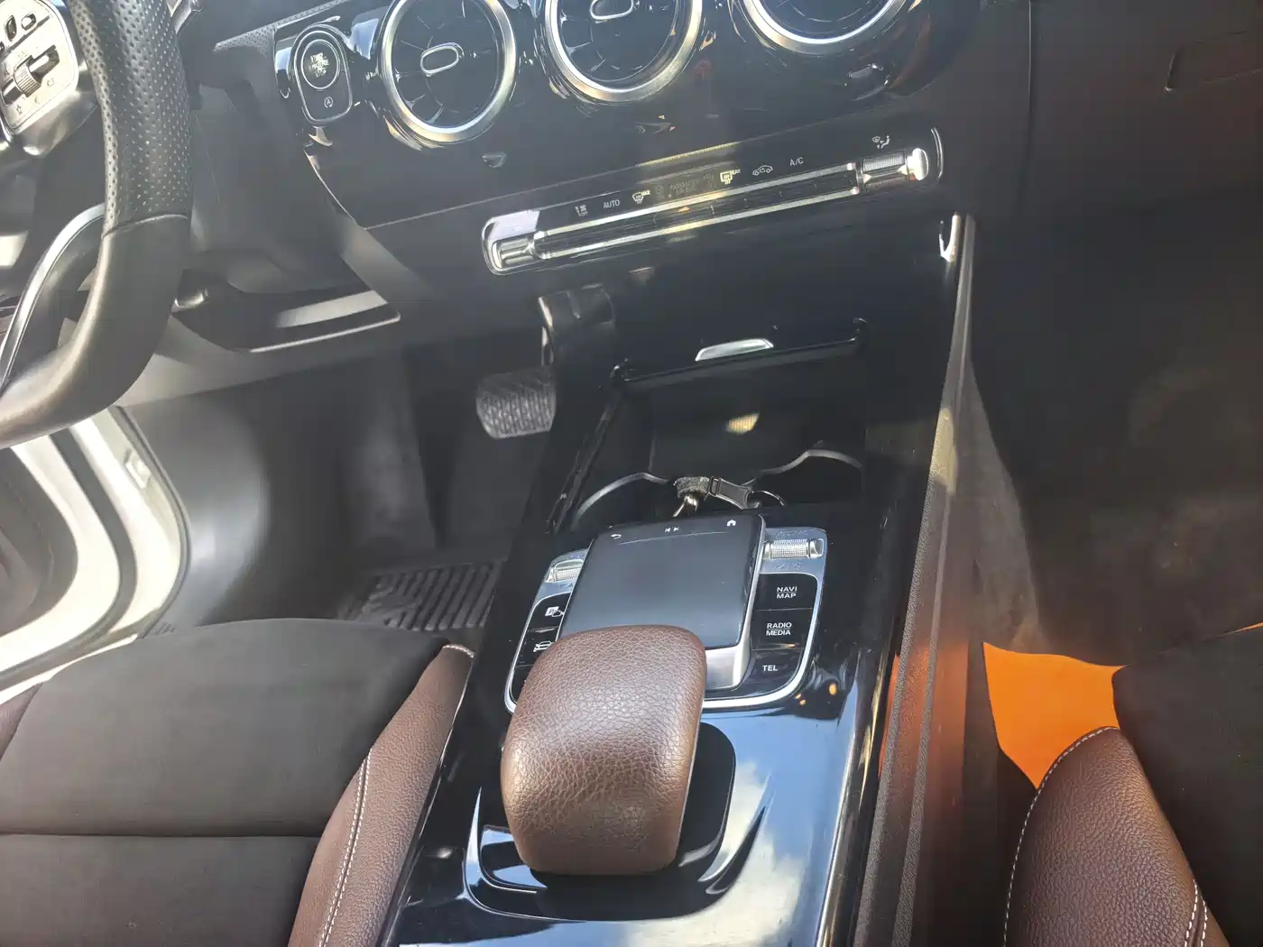 Mercedes-Benz A-Class 2019 A 200 L фото 12