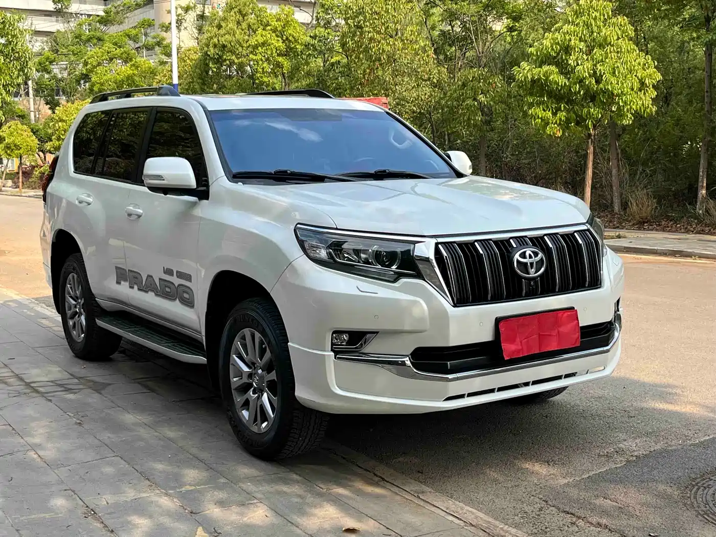 Toyota Prado 2019 3.5L Automatic TX-L Zunxiang Edition фото 3