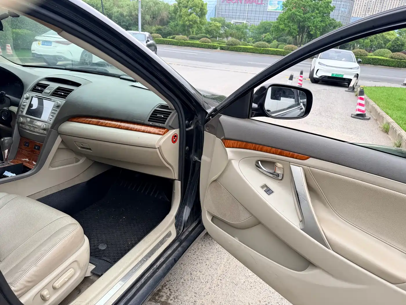 Toyota Camry 2009 Model 240G Luxury Edition фото 5