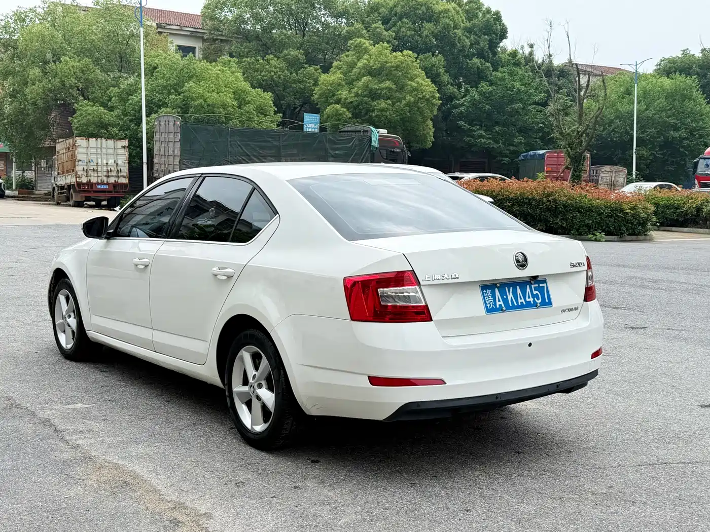 Škoda Octavia 2015 1.6L Automatic逸杰版 фото 7
