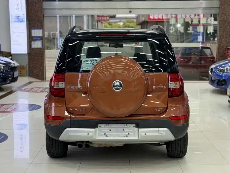 Škoda Yeti 2014 1.8TSI DSG Off-Road Edition фото 5