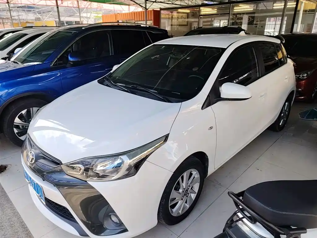 Toyota YARiS L Zhi Xuan 2019 1.5E CVT MeiDong Edition China VI фото 2