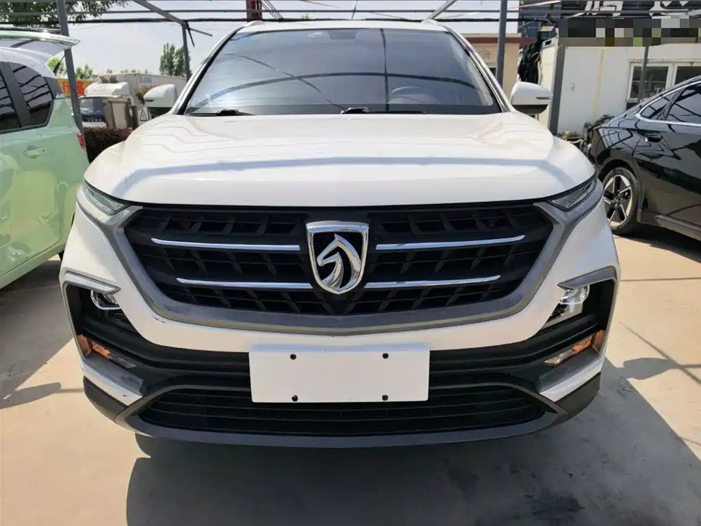 BAOJUN 530