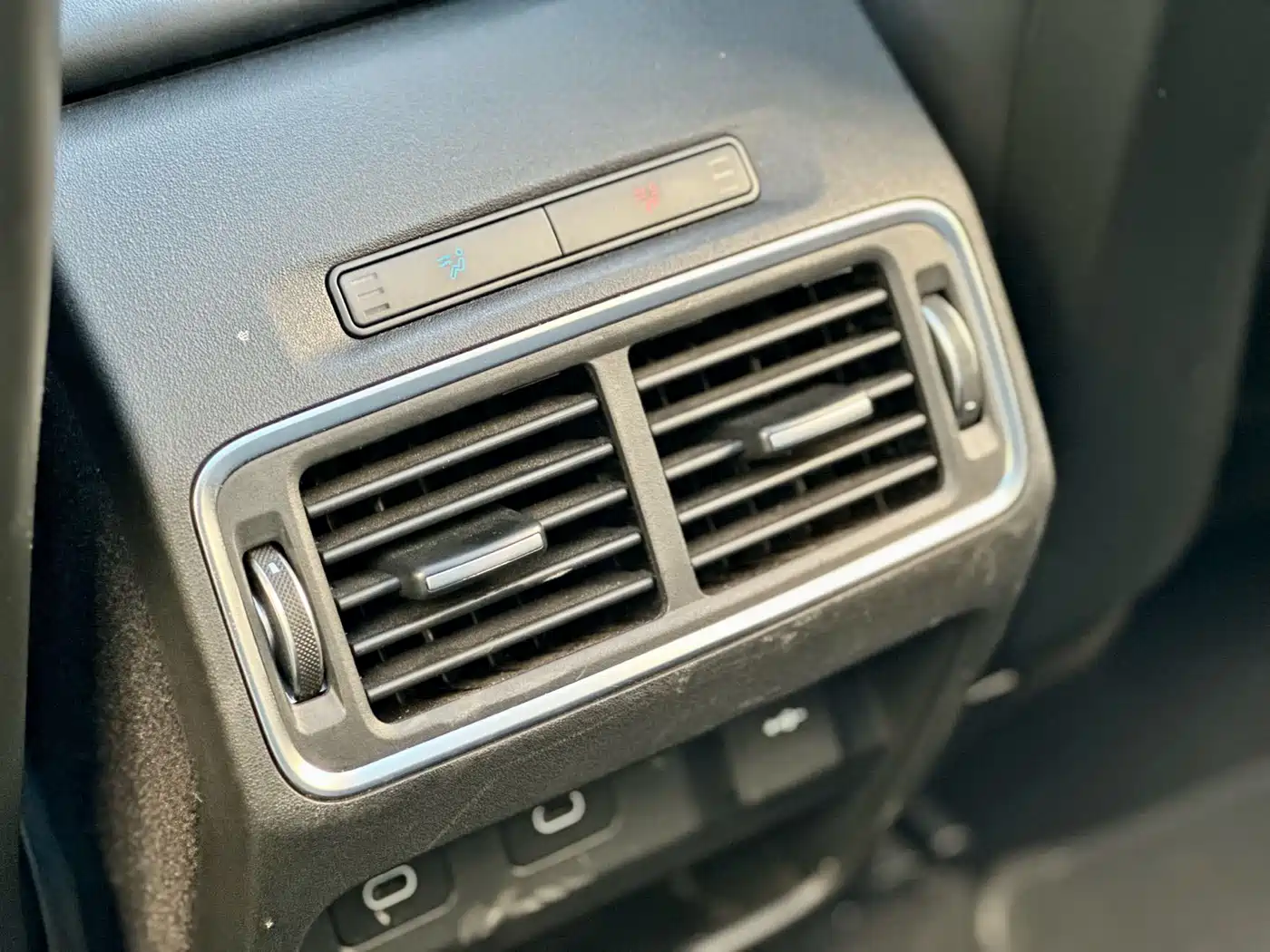 LAND ROVER DISCOVER NEW ENERGY SOURCES FOR SPORTS