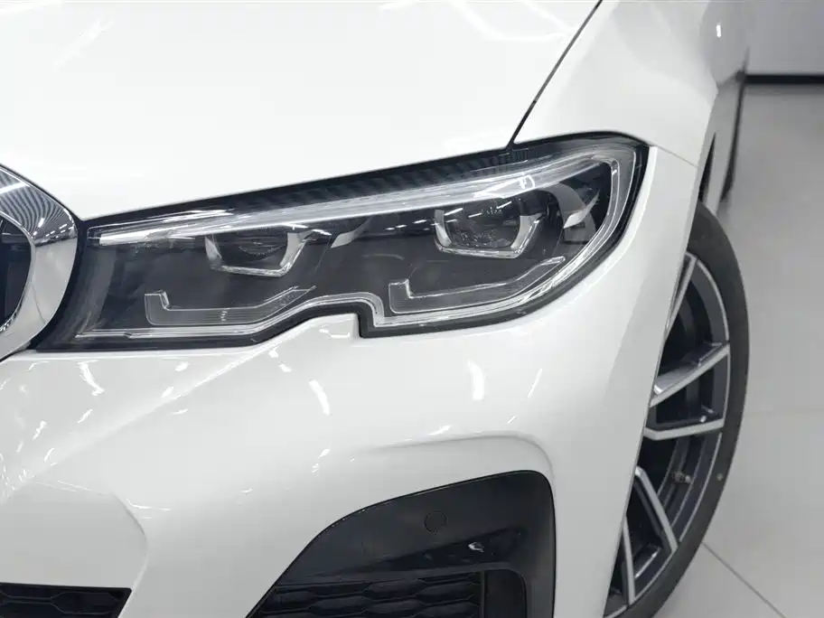 BMW 3 Series 2021 Second Facelift 325Li M Sport Package фото 24
