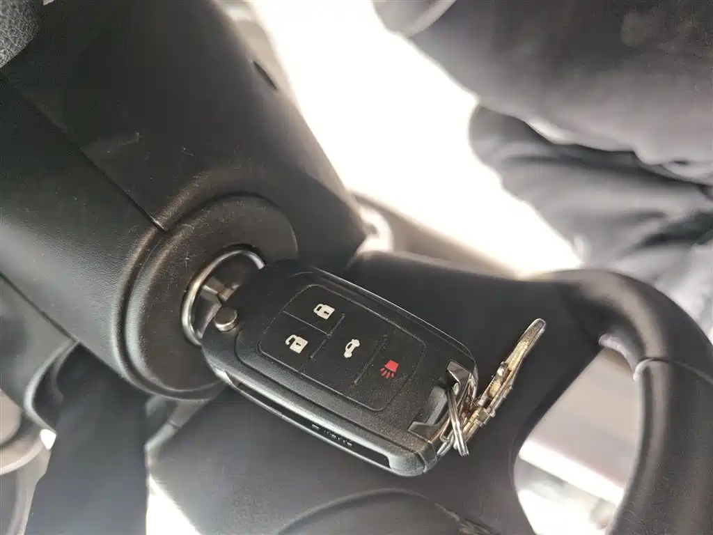 Chevrolet Malibu 2014 2.0L Automatic Luxury фото 17