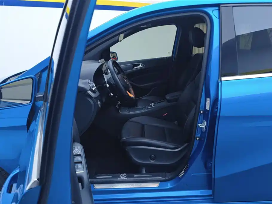 Mercedes-Benz B-Class 2015 B 200 Style фото 9