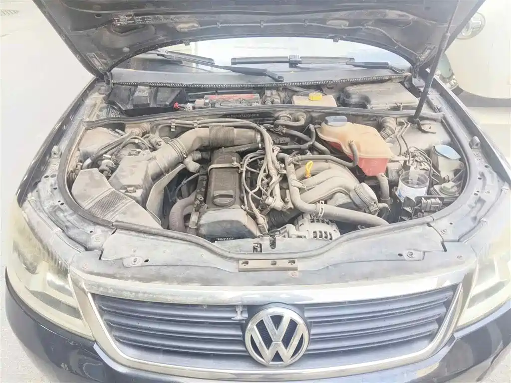 Volkswagen Passat 2010 2007 2.0L Manual Base