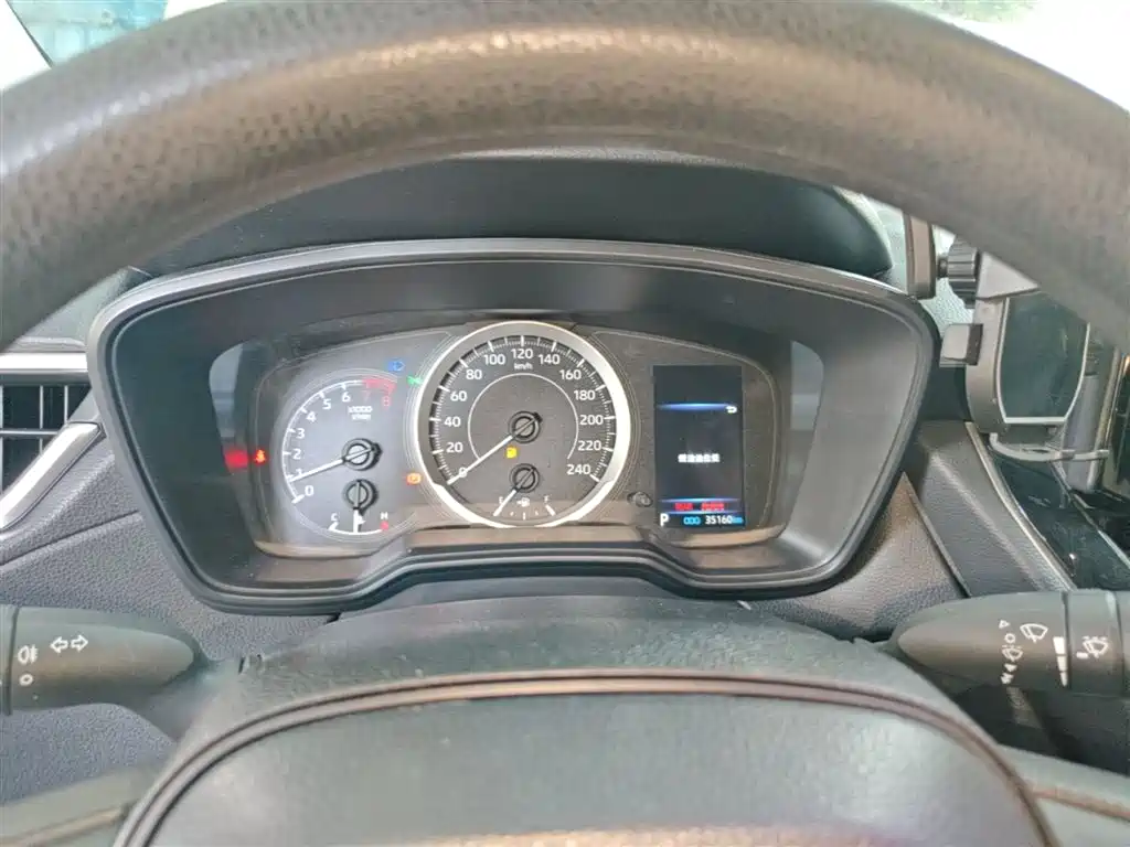Toyota Corolla Cross 2022 2.0L Elite Edition фото 18